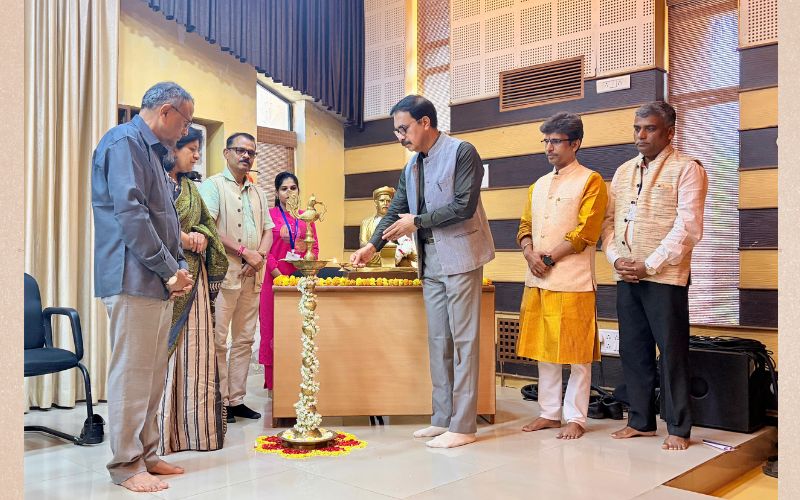 Gomantakiya Marathi Bhakti Kavya Dhara