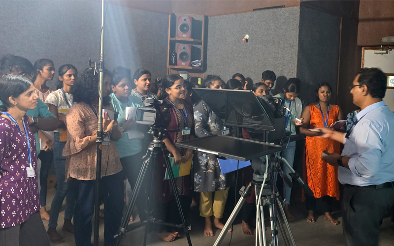 Students visited DDLI to learn Short Film Production - Konkani, SGSLL